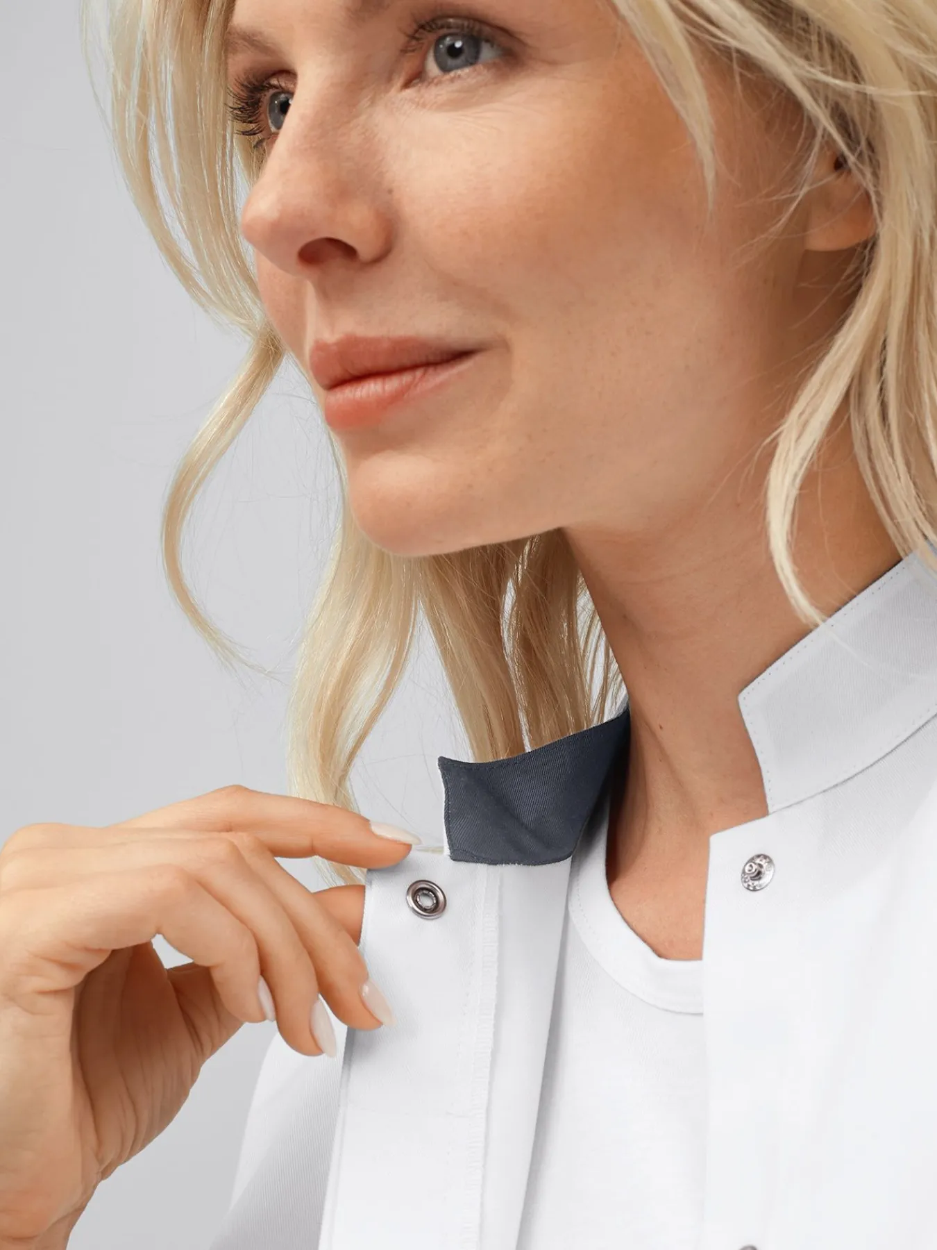 Clearance Kurzmantel mit Farbdetails ATESSA Damen Kittel & Mäntel